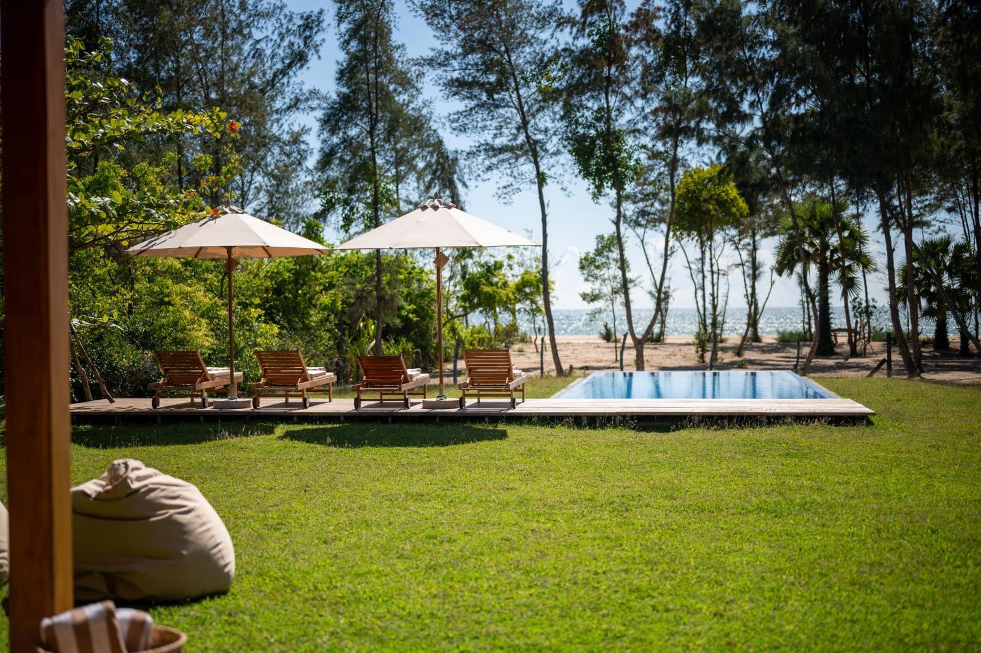 Niketh Villa Komari Arugambay Exterior foto